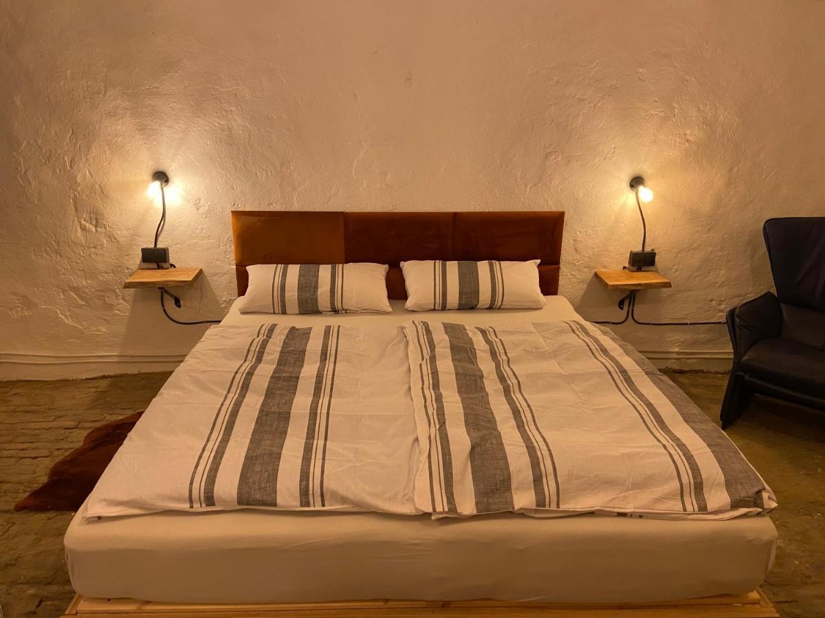 Art Boutique Budget Apartment Im Hinterhof Menden Altstadt エクステリア 写真